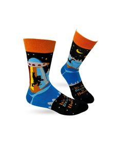 "Men's novelty crew socks with Yeti, an Alien Spaceship, Loch Ness Monster, and saying \"We Don't Believe in Humans\" Stylish and comfortable! Fits men's shoe size 7 to 12. 80% Cotton, 15% Nylon, 5% Spandex.  Easy Care - Machine Wash. Item # SK1017 Designed in Chattanooga, TN by our in-house artist Jennifer. The Perfect Gift! Get a pair for all your friends and don't forget some for yourself!" Alien Socks, Alien Spaceship, Socks Funny, Comfortable Fits, Loch Ness Monster, Loch Ness, Chattanooga Tn, Funny Phrases, Men's Shoe