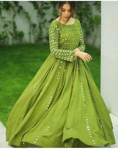 Western Sleeve, Mirror Work Kurti, Mirror Work Dress, Stylish Gown, Gaun Fashion, Long Dress Design, Salwar Kamiz, Designer Evening Gowns, Indian Gowns Dresses