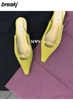 Shipping: Worldwide Express Shipping AvailableDelivery time: 7-15Days Fast ShippingReturns: Fast refund, 100% Money Back Guarantee.SPECIFICATIONSWith Platforms: NoUpper Material: PUStyle: FashionSide Vamp Type: OpenSandal Type: Ankle-WrapPattern Type: SolidOutsole Material: RubberOrigin: Mainland ChinaOccasion: CasualModel Number: 220Lining Material: PUItem Type: SandalsInsole Material: PUHeel Type: Flat withHeel Height: Low (1cm-3cm)Fit: Fits true to size, take your normal sizeFashion Element: Green Pointed Toe Slingback Pumps For Summer, Green High Heel Slingback Pumps For Summer, Casual Slingback High Heel Pumps For Party, Yellow Pointed Toe Sandals For Summer, Casual High Heel Slingback Pumps For Summer, Green Closed Toe Slingback Pumps For Party, Green Closed Toe Slingback Pumps For Summer, Trendy Summer Slingback Pumps With Open Heel, Trendy Closed Toe Slingback Pumps For Summer