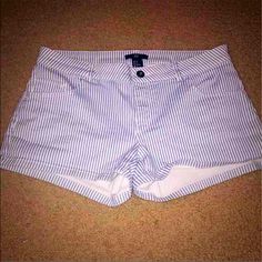 Worn Only A Couple Times Size 8 Looks Brand New! White Shorts With Blue Verticals Stripes H&m Shorts, Couple Time, Striped Shorts, White Shorts, Jean Shorts, H&m, Blue White, Blue And White, Color Blue