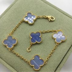 18 Cm =7 Inches Clover Jewelry, Clover Bracelet, Jewelry Blue, Blue Gold, 18k Gold, Color Blue, 925 Sterling Silver, Bracelet, Sterling Silver