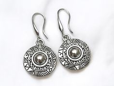 Boho ethnic Earrings/antique silver minimalist boho earrings/carved magic eye dangle earrings/bohemian earrings/drop earrings for women/Christmas gift /handmade jewelry/gift for her/gift for mom/sister gift/girlfriend gift/summer jewelry/ethnic earrings Exquisite piece of handmade jewelry.  Bohemian accessory, boho jewellery, boho earrings. Gift for yourself, a dear friends, mom, sister, girlfriend, teacher... Materials used: Antique silver stainless steel details Silver 925 plated hooks For dim Minimalist Silver Jewelry For Summer, Minimalist Festival Jewelry With Pendant, Minimalist Festival Pendant Jewelry, Bohemian Jewelry Gift For Her With Round Pendant, Sterling Silver Earrings For Summer, Artisan Pierced Pendant Jewelry, Unique Summer Metal Jewelry, Nickel Free Bohemian Pendant Jewelry, Adjustable Jewelry With Oxidized Finish For Gifts