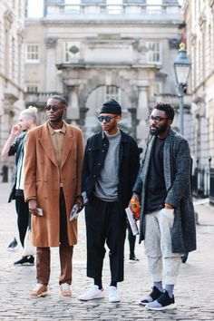 citizen cosmos Herren Style, Style Masculin, London Fashion Weeks, Basic Fashion, Urban Clothing, Haikou, Berlin Fashion, Elegante Casual, Stil Inspiration