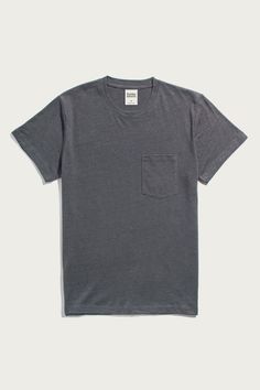 Finally, a sustainable tee that checks all the boxes. Crafted from a durable midweight organic cotton/hemp blend, this tee is breathable enough for warm beach days and substantial enough for crisp fall afternoons. Our soft, slightly textured jersey fabric boasts the same beloved broken-in feel as your favorite vintage tee, and is sure to last even longer. A tried-and-true elevated essential. Standard fit - Men's Sizing (Women should size down) 55% Hemp, 45% Organic Cotton Slightly slubby, butter Relaxed Fit Cotton Tops For Everyday, Overalls And Sweater, Taylor Stitch, Slate Gray, Slate Grey, Vintage Tee, Beach Days, Pocket Tee, Mens Socks