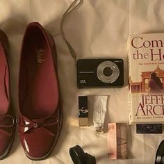 Something Red Aesthetic, Red Stuff Aesthetic, Reema Core, Cherry Red Bag, My Core Aesthetic, Red Vision Board, Cute Red Aesthetic, Red Color Aesthetic, Vintage Red Aesthetic