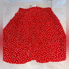 Red Floral Skirt, Size Xs Red Casual Midi Skirt, Casual Red Midi Skirt, Red Midi Skirt For Beach, Red Tiered Skirt With Relaxed Fit, Red Beach Midi Skirt, Red Flowy Skirt For Spring, Red Relaxed Skirt For Summer, Red Relaxed Fit Skirt For Summer, Red Skirted Bottoms For Spring