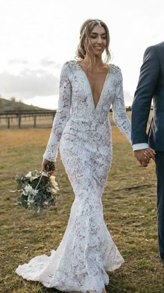 Wholesale Lace Dresses Wedding Dresses V Neck, Dresses V Neck, Long Sleeve Wedding Dress Lace, Dress Simple, Gowns With Sleeves