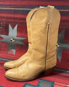 From the magical Red Rock country of Sedona, Arizona, BlackbirdSedona presents to you this great pair of made in USA Vintage FRYE Ladies  Cowboy western Boots, size 10 .  white label. Light tan in color. NeoLite oil resistant heels. Condition Notes: -Ver worn and Broken-in   -Heavy  signs of wear such as water marks,  scuffing,  soiling, creasing,  and wear to the soles and heels. measurements: -13.5 inches tall, inclusive of 2.25 inch heel -Heel to toe: 11 inches -Width, widest part of sole.: 3 5/8 inches -top of shaft circumference: 15 inches Please ask any questions through messages. Since this is a vintage item, all sales are Final and returns are not accepted. Please visit our Brick and Mortar location while in Sedona! Cowgirl Western, Sedona Arizona, Vintage Boots, Cowboy Western, Western Cowboy Boots, Red Rock, Light Tan, White Label, Western Cowboy