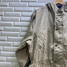 "PLEASE READ DESCRIPTION BELOW BEFORE BUYING👇🏻 *ITEM:Vintage Grandeur jacket *ITEM DETAILS: 👇🏻 Please be aware that all vintage items will usually show a few signs of wear or fading due to age, but anything visible such as stains or holes, and serious flaws have been photographed.For any further information on this item please contact us and we will be happy to help. *SIZE:LARGE *ACTUAL SIZE MEASUREMENT: 👇🏻 *PIT TO PIT(WIDTH):24\"INCHES *LENGTH(FROM SHOULDER):30\"INCHES *ALL MEASUREMENTS A Brand Outfits, Hunting Style, Branded Outfits, Jacket Beige, Baseball Varsity Jacket, Baseball Jacket, Outfits Casual, Black Handbags, Windbreaker Jacket