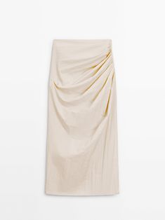 Find MASSIMO DUTTI Long Skirt With Gathered Detail Limited Edition on Editorialist. A garment with an impeccable design that makes it a definitive garment to achieve trend and style. Long Cream Skirt, Cream Skirt, Technology Fashion, Clothing Rack, Massimo Dutti, Swimwear Accessories, Skirt Top, Linen Shirt, Long Skirt