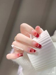 Classy Nail Art Ideas, Popular Nail Colors, Gel Nails Diy, Blush Nails, Nail Art Designs Diy, Acrylic Nails Coffin Pink, Acrylic Nails Coffin Short, Nail Jewelry