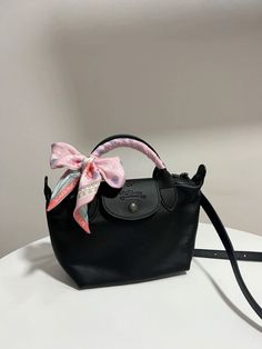 Le Pliage Longchamp Outfit, Longchamp Xs, Longchamp Le Pliage Black, Le Pliage Longchamp, Products Aesthetic, Sacs Design