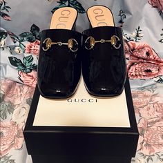 Beautiful Gucci Patent Leather Mules Size 39 “Signature” Detailed Hardware Has A Silver-Tone Finish. Self Covered 2” Chunky Heel. Softly “Squared Toe” Silhouette. “Glossed” Over Leather Soles. Padded Insoles Feature “Gucci” Name In Bold Letters. Box & Storage Bags Included Brand New. Never Worn. Vintage Pumps Shoes, Vintage Pumps, Rose Gold Sandals, Gucci Heels, Bold Letters, Grey Heels, T Strap Heels, Snakeskin Heels, Black Suede Heels