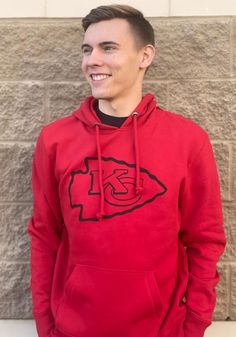 47 Kansas City Chiefs Mens Red Pop Imprint Headline Long Sleeve Hoodie - 48005862 Red Game Day Fan Apparel Hoodie, Casual Hoodie For Football Season, Red Hoodie With Team Name For Winter, University Red Fleece Sports Hoodie, University Red Fleece Hoodie For Sports, Red Fan Gear Hoodie, Casual Sweatshirt With Adjustable Hood For Fans, Red Hoodie For Sports Season Fan Gear, Casual Fleece Hoodie For Fan Merchandise