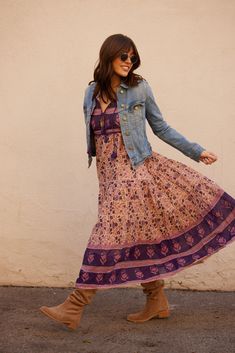 The color combination in the Kayla dress is mesmerizing. Pair it with boots or high heels for your glamorous evening. Perfect for a date night or a brunch with your girlfriends, the perfect dress for any boho gal. Printed Long Dress With Long SleevesColor: Violet Sizes: Small/Medium, Fits Size 2 to 6 and Medium/Large, Fits Size 6 to 10 The Model isHeight: 5'7" (176cm)Bust: 32CWaist: 23.5" 100% Indian Cotton With a Lining Made in India Multicolor Maxi Dress For Fall, Fitted Multicolor Boho Midi Dress, Pink Fall Maxi Dress, Multicolor Spring Festival Midi Dress, Casual Purple Maxi Dress For Fall, Spring Festival Multicolor Midi Dress, Chic Multicolor Boho Dress, Fitted Boho Dress For Festival, Bohemian Multicolor Fall Dresses