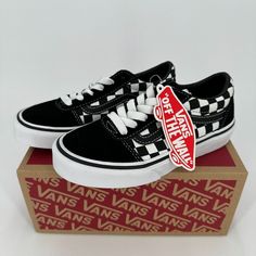 Vans Kid's Ward Lace-Up Shoes Color: Black/White Check Size: 13 Condition: New In Box Vans Kids, Vans Black, Shoes Color, Vans Shoes, Boys Shoes, Lace Up Shoes, Kids Boys, Size 13, Kids Shoes