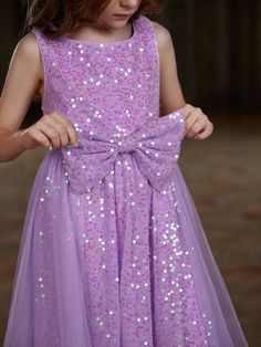 Product Code: ALD0018N Embellishment: Sequin,Mesh Fabric: 95% Polyester ,5%Polyester Back Style: Zipper Up Fully Lined: Yes Available Color: Violet,Blue Stretch: Moderate Wedding Dresses For Kids, Fun Outfits, Wedding Dress Sequin, Sequin Formal Dress, Sequin Wedding, Color Violet, Maternity Jumpsuit, Color Lila, Mauve Dress