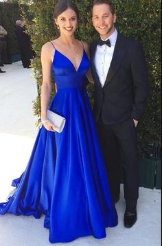 Dresses School Dance, Royal Blue Prom Dress, Prom Dresses Long Blue, Royal Blue Prom, Simple Prom Dress Long, Blue Prom Dress, Winter Formal Dresses, Royal Blue Prom Dresses, Dress Graduation