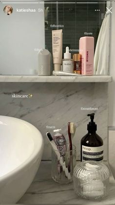 Luxury Shower Products, Skincare Asthetics, Toothpaste Aesthetic, Uni Room, Bathroom Counter, Pretty Skin Care, Humble Abode, Bathroom Organisation, Interior Inspo