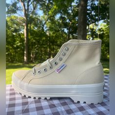 Supergabrand Newcream/Beige Canvas Combat Boots/Hi-Top Sneakers, Unisex Design- Us Women’s Sz 8, Men’s Sz 6.5, Eu Sz 39 ”Luxury” Brand Superga~People’s Shoes Of Italy Save$$ And Bundle! Any Items Totaling <5lbs= Just Pay 1-Item Shipping!! Trendy Beige Canvas Shoes For Streetwear, Cream Lace-up Canvas Shoes, Comfortable Beige Ankle-high Sneakers, Sporty Beige Canvas Shoes For Spring, Casual Cream Canvas Shoes For Streetwear, Casual Beige High-top Canvas Shoes, Beige Casual Ankle-high Sneakers, Casual Beige Ankle-high Sneakers, Cream Round Toe Canvas Shoes For Streetwear