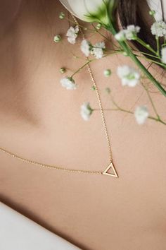 For all of you geometry lovers, we are proud to present: The triangle! A minimal necklace easy to wear for any occasion! Simple, classy and chic! What? Isnt geometry your thing? Thats fine. Just imagine layered necklaces! --Fairy Goldcharm ★★★★★★★★★★★★★★★★★★★★★★★★★★★★★★★★★★ Layering Minimalist Triangle Gold Jewelry, Minimalist Gold Triangle Jewelry, Elegant Triangle Necklace For Gifts, Elegant Triangle Everyday Jewelry, Minimalist Triangle-shaped Jewelry For Gifts, Minimalist Triangle Jewelry For Gifts, Elegant Triangle Yellow Gold Necklace, Minimalist Geometric Jewelry In 14k Gold, Minimalist Geometric 14k Gold Jewelry