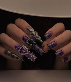 Nail Ideas Goth, Guitarist Nails, Shimmer Nail Art, Almond Nail Ideas, Gothic Nails, Nail Shimmer, Edgy Nails, Glow Nails