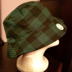 Reversible Buffalo Check Patterned Bucket Hat. Color: Green And Black. Reversible Adjustable Hat For Everyday Use, Casual Reversible Hats One Size, Green Reversible Cotton Bucket Hat, Green Reversible Cotton Hat, Casual Reversible Green Bucket Hat, Reversible Cotton Hat For Everyday, Pink Knit Hat, Stitch Ears, Bucket Hat White