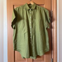 Gorgeous Pomp Friend Womens Shirt, Size Xl, Ptp 25”, Shoulders 22”, Front Length 27”, Back Length 31”. Olive Green Linen, Button Placket, Shirt Collar, Short Sleeve, Dual Chest Pockets, Shirttail Hem, Impeccable Craftsmanship. Wayward Fit Is Loose And Comfortable,, Slightly Oversized. Never Worn, Fantastic Condition. Olive Relaxed Fit Short Sleeve Top, Olive Short Sleeve Top With Relaxed Fit, Green Top With Relaxed Fit And Spread Collar, Relaxed Fit Green Blouse With Pockets, Green Relaxed Fit Blouse With Pockets, Olive Relaxed Fit Top For Work, Green Blouse With Spread Collar And Relaxed Fit, Green Relaxed Fit Shirt With Shirttail Hem, Green Relaxed Fit Top For Daywear