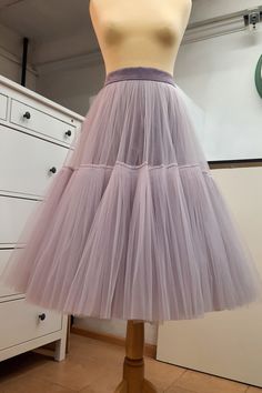 FREE FEDEX DELIVERY INCLUDED! PHONE NUMBER REQUIRED!! Very fluffy tiered skirt is made of soft tulle. This skirt does not add volume to the waist and hips. The entire volume is gathered towards the lower edge: the bottom row layers (together) measure 63m (207ft) of tulle fabric. Take a closer look at the color palette or order tulle swathes via this link: https://www.etsy.com/listing/1127761934/fluffy-tulle-samples-better-resolutio Pictured skirt is 79cm (31 inches) long, Color - #81 (Paris). Th Ruffled Tulle Skirt, Gathered Long Skirt, Princess Skirt Outfit, Layered Tulle Skirt Pattern, Voluminous Tulle Skirt, Tulle Skirt Sewing, Tulle Skirt Pattern, Tool Skirt, Long Tulle Skirt