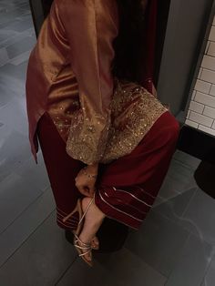 Aesthetic Dpz, Balochi Dress, Punjabi Outfits, Pakistani Wedding Outfits, Desi Fashion Casual, Desi Aesthetic, Pakistani Fancy Dresses, Shoes Outfit Fashion, Dresses Aesthetic