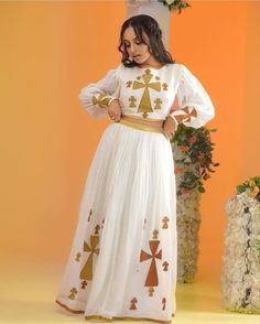 Lovely crop top with skirt very fashionable Traditional Flared Skirt Dress, Traditional Flowy Flared Skirt Dress, White Bohemian Dress With Flared Skirt, White Bohemian Flared Skirt Dress, Crop Top With Skirt, Ethiopian Fashion, Ethiopian Culture, Eritrean Dress, Habesha Dress