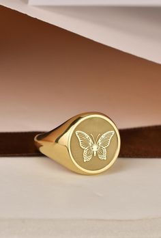 Welcome to LUXJ, Here you will find a beautiful selection of round signet rings with a variety of designs such as our Butterfly signet ring. Our team is happy to assist you with any questions you may have and we look forward to creating these special jewelry for you. *The images are taken from us and you will receive your ring as shown* | Information about the ring | - Face Size: 14x14mm - Band width at the bottom: 4mm | Material | - Sterling Silver 925 - Gold Vermail (925 base) - 9K Real Gold ( Butterfly Signet Ring, Women Signet Ring, Women Gold Ring, Wings Jewelry, Butterfly Wing Jewelry, Ring Butterfly, The Ring Face, Wing Jewelry, Signet Rings