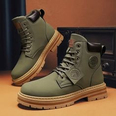 Very Nice! Brand New In The Box Men's Work Boots Size 10 Color Olive Green. Men Shoes Boots, Winter Boots Men, Winter Boots For Men, Winter Chelsea Boots, Men Bedroom, Punk Boots, Botas Chelsea, Winter Styles, Man Shoes