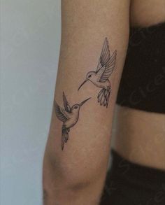 Tato Lengan Bawah, Tato Tradisional, Tato Minimal, Tato Dengan Makna, Tato Lengan, Muster Tattoos, Inspiration Tattoos