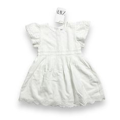 New With Tag. Short Sleeve Dresses With Ruffles For Playdate, Cotton Flutter Sleeve Dress For Playdate, Short Sleeve Cotton Dress For Dress-up Occasions, White Flutter Sleeve Dress For Playdate, Summer Cotton Mini Dress For Dress-up, White Flutter Sleeve Playtime Dress, White Dress For Spring Playdate, Cute Zara Dresses For Spring, Cute Zara Spring Dresses