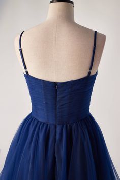 This navy blue dream is crafted in pleated tulle material, boasting a fitted bodice with spaghetti straps, an empire waistline and built-in-bra. Ready to dance the night away, this mini dress features a zip-up back and a length abover the knee! Short Princess Dress, Teal Cocktail Dress, Fancy Short Dresses, Dresses Fancy, Pleated Tulle, Mini Prom Dresses, Tulle Material, Pink Evening Dress, Satin Homecoming Dress