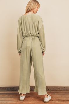 Wide-leg Jumpsuits And Rompers With Elastic Waistband For Loungewear, Versatile Wide Leg Jumpsuit Or Romper, Non-stretch Wide Leg Jumpsuits And Rompers For Loungewear, Non-stretch Wide Leg Jumpsuit For Loungewear, Wide Leg Non-stretch Jumpsuits And Rompers For Loungewear, Spring Stretch Wide-leg Jumpsuits And Rompers, Solid Color Wide Leg Jumpsuits With Elastic Waistband, Non-stretch Wide Leg Jumpsuit For Fall, Fall Wide Leg Jumpsuits And Rompers