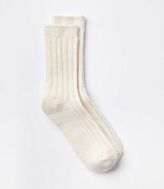 Loft Store, Cashmere Socks, Christmas Outfits, Women Socks, Detail Shop, Cool Sweaters, Christmas Outfit, Crew Socks, Lay Flat