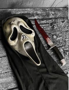 Scream 6 Billy Loomis EU Ghostface Mask Rehual with Knife Prop Features: Professionally Rehauled Scream 6 Billy Loomis Mask All cracks and damage is carved in by hand. Mask is fully textured and painted Base mask is a licensed 2024 Funworld EU Stamped Ghostface Mask - Rare and no longer Also included is our Full-size 1:1 scale Buck 120 Ghostface knife prop replica Billy Loomis Ghostface, Ghostface Knife, Ghostface Costume, Ghostface Mask, Billy Loomis, Scream 6, Hand Mask, Couple Costumes, Replica Prop