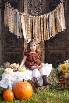 Orlando photographer, Orlando family photographer, fall session, pumpkin, brown and orange Fall Pictures Kids, Fall Photo Shoots, Fall Photo Booth, Halloween Mini Session, Cloth Banner, Fall Backdrops, Fall Carnival, Photo Halloween