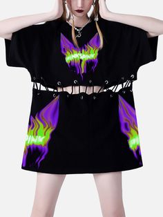 Hollow Flame Cat Tee - Anagoc Taobao Brands, Oversize Style, Cat Model, Oversize Fashion, Punk Outfits, Cat Tee, Clothing Details, Black T Shirt, Trending Now