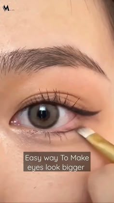 Easy Way To Make Eyes Look Bigger 🔥 #beautyhacks #2023 #eyemakeup