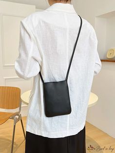 BirdinBag - Stylish Mini Crossbody Bag with Minimalist Appeal Square Bag Pattern, Table Layout, Plain Style, Details Pictures, Word Wrap, Mini Crossbody Bag, White Space, Mini Crossbody, Black Cross Body Bag