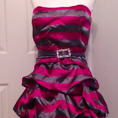 2000s Prom Dress, Junior Prom Dress, 2000s Dress, Scene Dress, Mcbling Fashion, Trixxi Dress, Junior Prom, 2000s Clothes, Scene Outfits