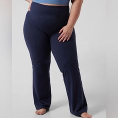 New Athleta Flare Navy Pant, Powervita Fabric, Ultra-High-Rise Waist, Size 1x, Inseam 31.5” Navy Athleisure Yoga Pants, Navy Athleisure Pants For Yoga, Flare Pant, Athleta Pants, Navy Pants, Flare Pants, Waist Size, Pant Jumpsuit, Color Blue