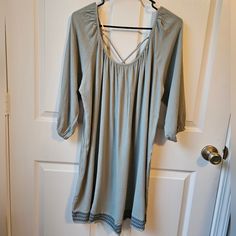 Umgee Nwt Oversized Cross Back Dress Sz S Will Easily Fit A Medium Or Large A Well. Cross Back Dress, Umgee Dress, Back Dress, A Well, Dress Backs, Midi Dress, Womens Dresses, Green, Women Shopping