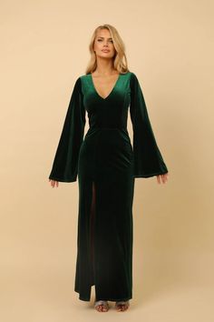 Dark Green Bridesmaid Velvet Dress High Quality Fabric Dress - Etsy Bosnia and Herzegovina Green Dress Velvet, Emerald Velvet Dress, Couture Bridesmaid Dresses, Dark Green Velvet, Velvet Bridesmaid Dresses, Dark Green Dress, Green Velvet Dress, Dress Velvet, Flare Sleeve Dress