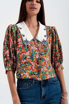 With a dreamy floral print, embroidered contrast collar and button placket volume sleeves, this blouse makes summer styling a cinch🌺 -Color: Orange/Floral -Semi-cropped fit -Very soft and breathable -Imported -Content: 100% Polyester -Model is 5' 7" 31-22-36 and wearing size Small Volume Sleeves, Summer Styling, Contrast Collar, Floral Print Blouses, Print Blouse, Printed Blouse, Casual Button Down Shirt, Floral Print, Summer Fashion