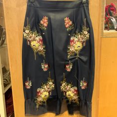 Sz 40 Nwt Initially Priced At $4025 Alexander Mcqueen Midnight Blue Embroidered Leather Pencil Skirt, Threads Are Pulled/Tightened In One Place, Nothing Major Chic Fitted Skirt With Floral Embroidery, Elegant Skirt With Floral Embroidery, Fitted Embroidered Fall Skirt, Embroidered Fitted Skirt For Fall, Fitted Embroidered Skirt For Fall, Elegant Embroidered Long Skirt, Luxury Spring Skirt, Chic Skirt With Floral Embroidery, Chic Skirt Bottoms With Floral Embroidery