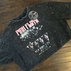 Hot Crop Black Wash Music T! Pink Floyd, Pink Ladies, Crop Top, Black Pink, Womens Tops, Tops & Tees, Crop Tops, Music, Pink